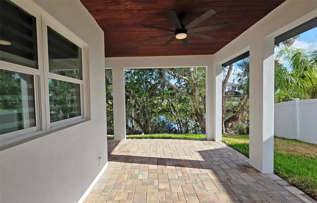 3017 Pine Street Bradenton FL 34208