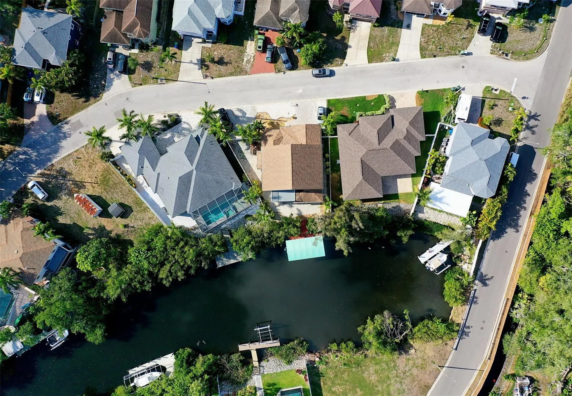 3017 Pine Street Bradenton FL 34208