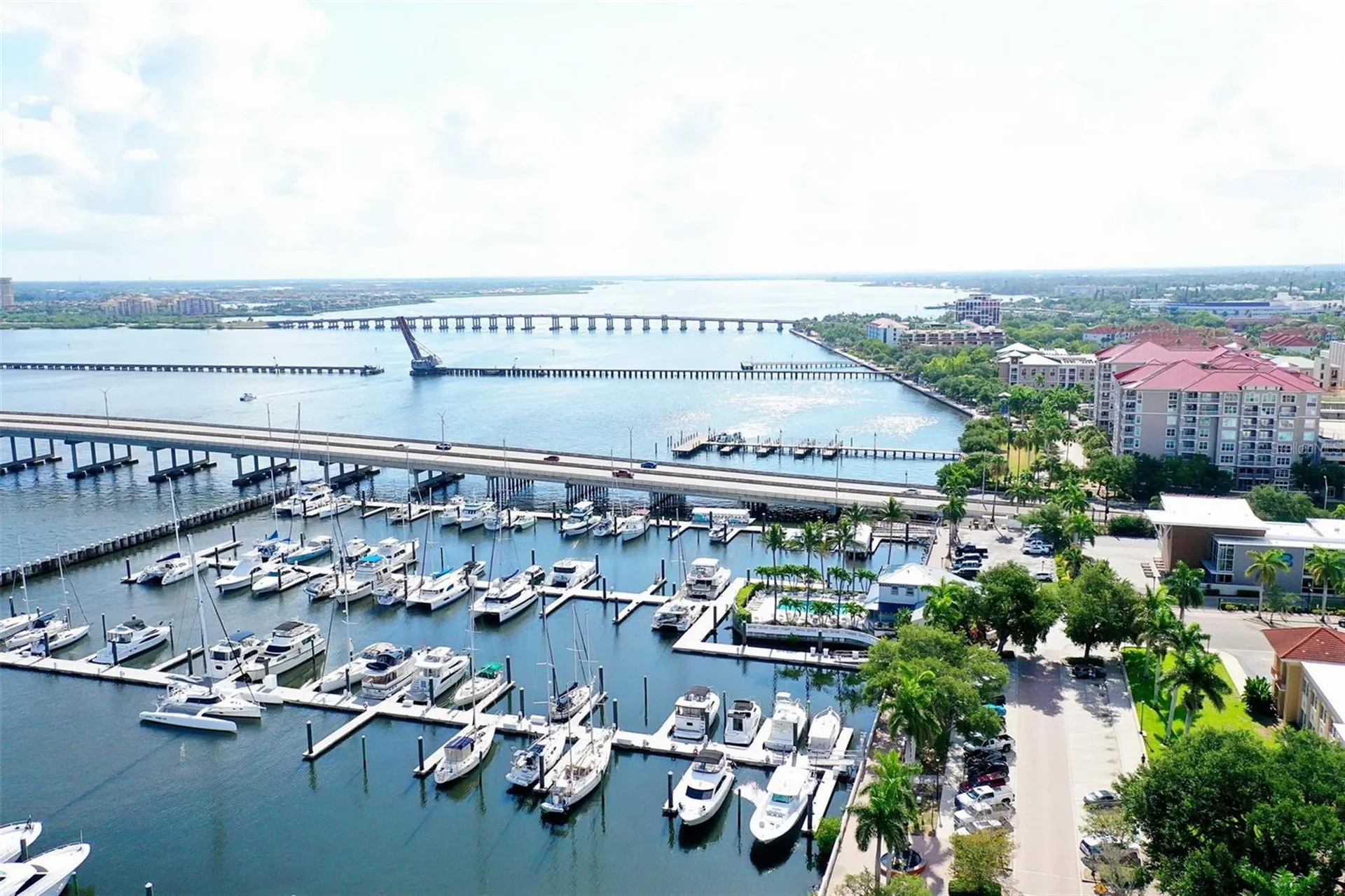 3017 Pine Street Bradenton FL 34208