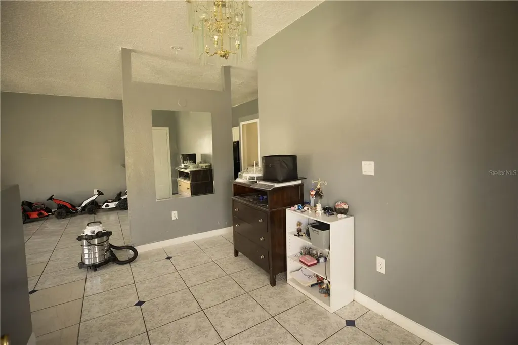 1055 Universal Rest Place Kissimmee FL 34744