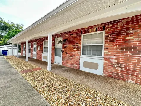 1458 Cleveland Street Clearwater FL 33755