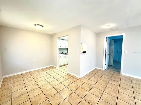 1458 Cleveland Street Clearwater FL 33755