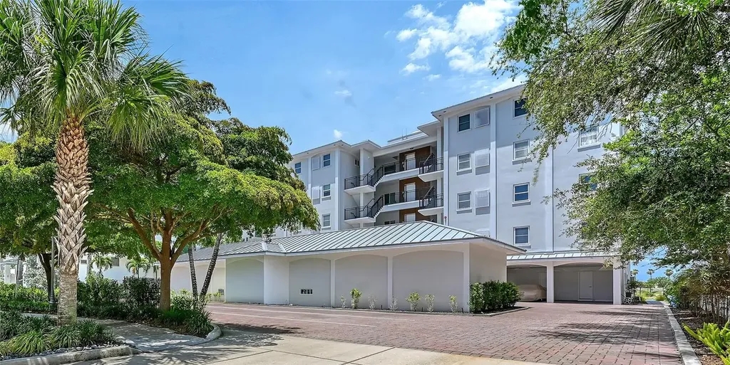 174 Golden Gate Point Sarasota FL 34236