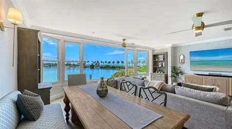 174 Golden Gate Point Sarasota FL 34236