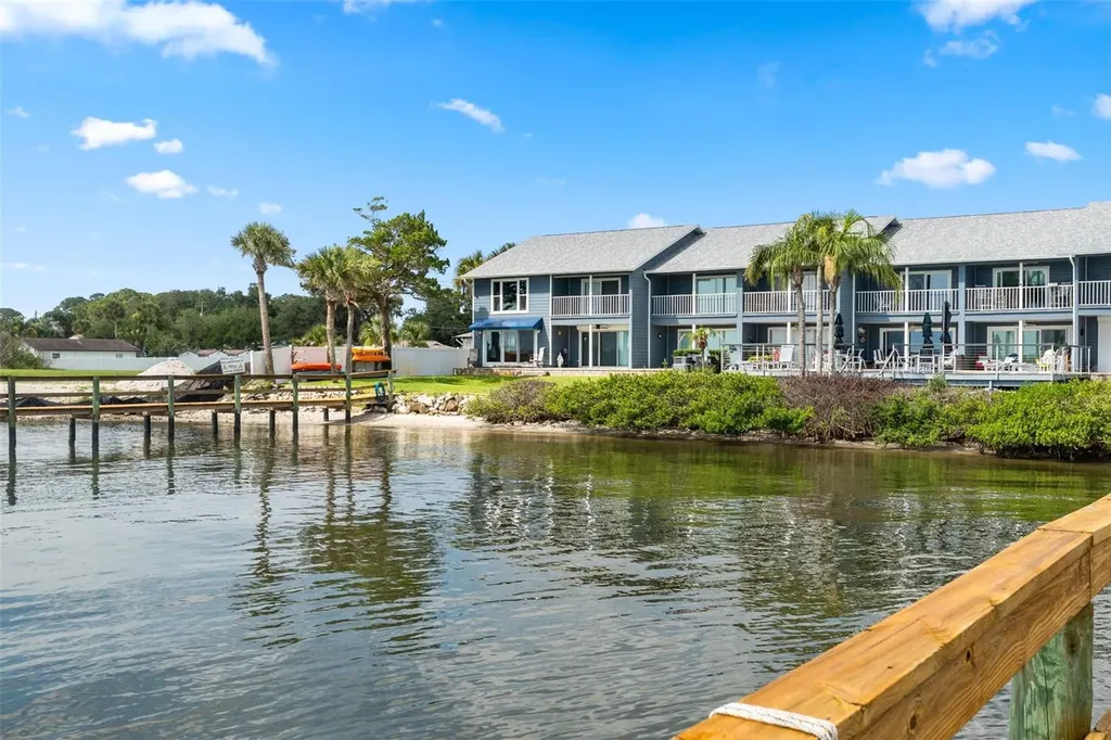 1909 S Riverside Drive Edgewater FL 32141