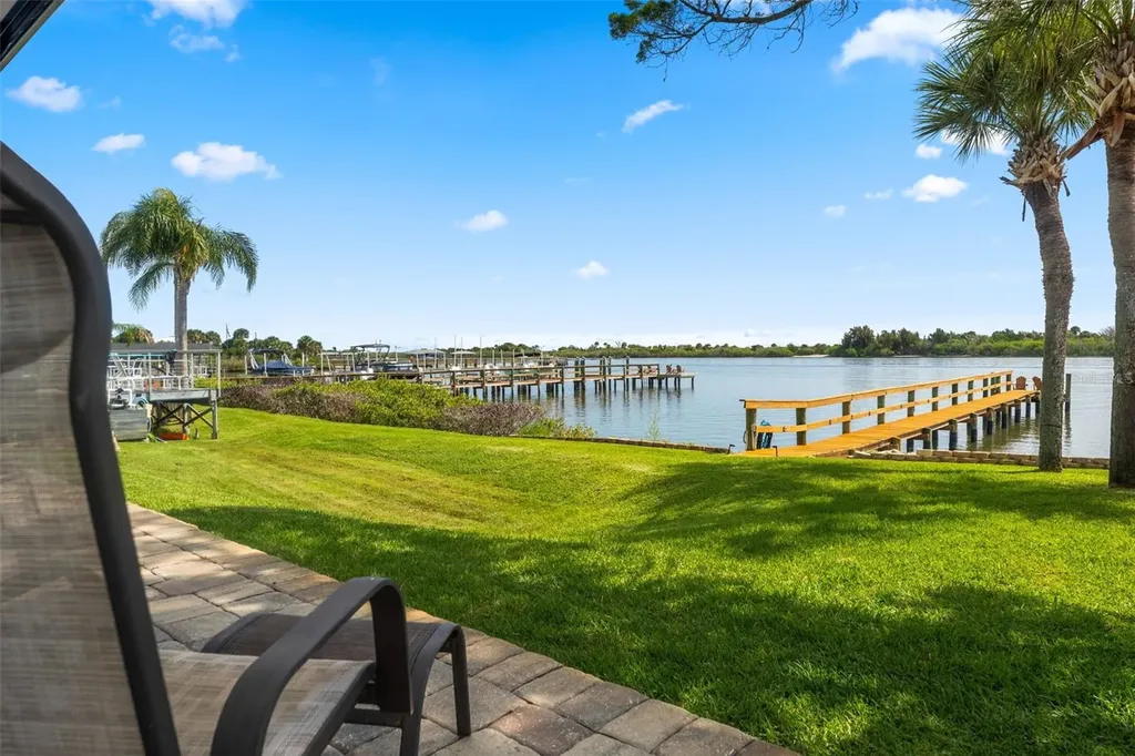 1909 S Riverside Drive Edgewater FL 32141