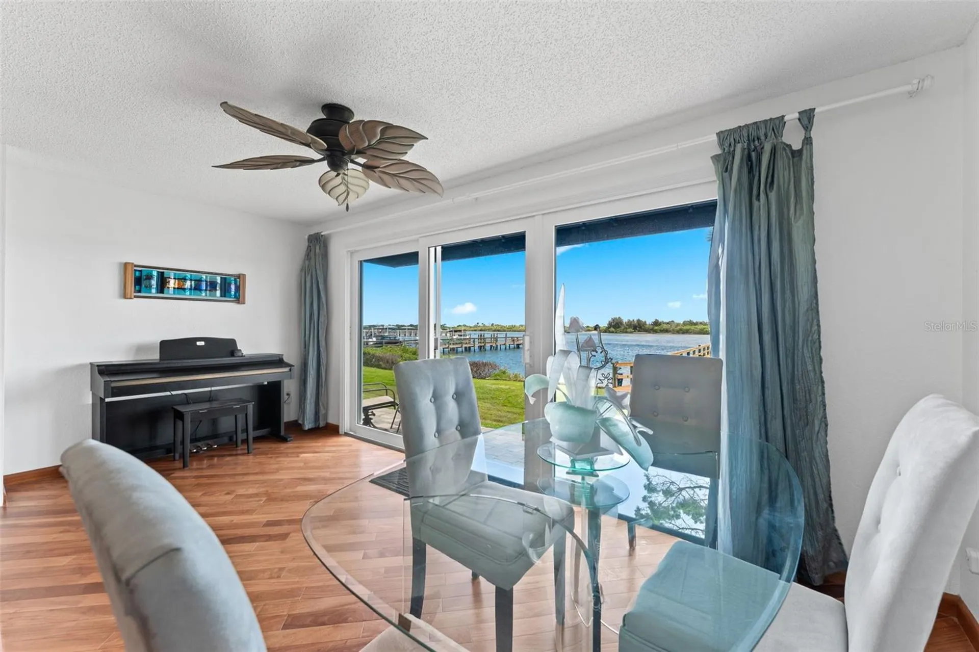 1909 S Riverside Drive Edgewater FL 32141