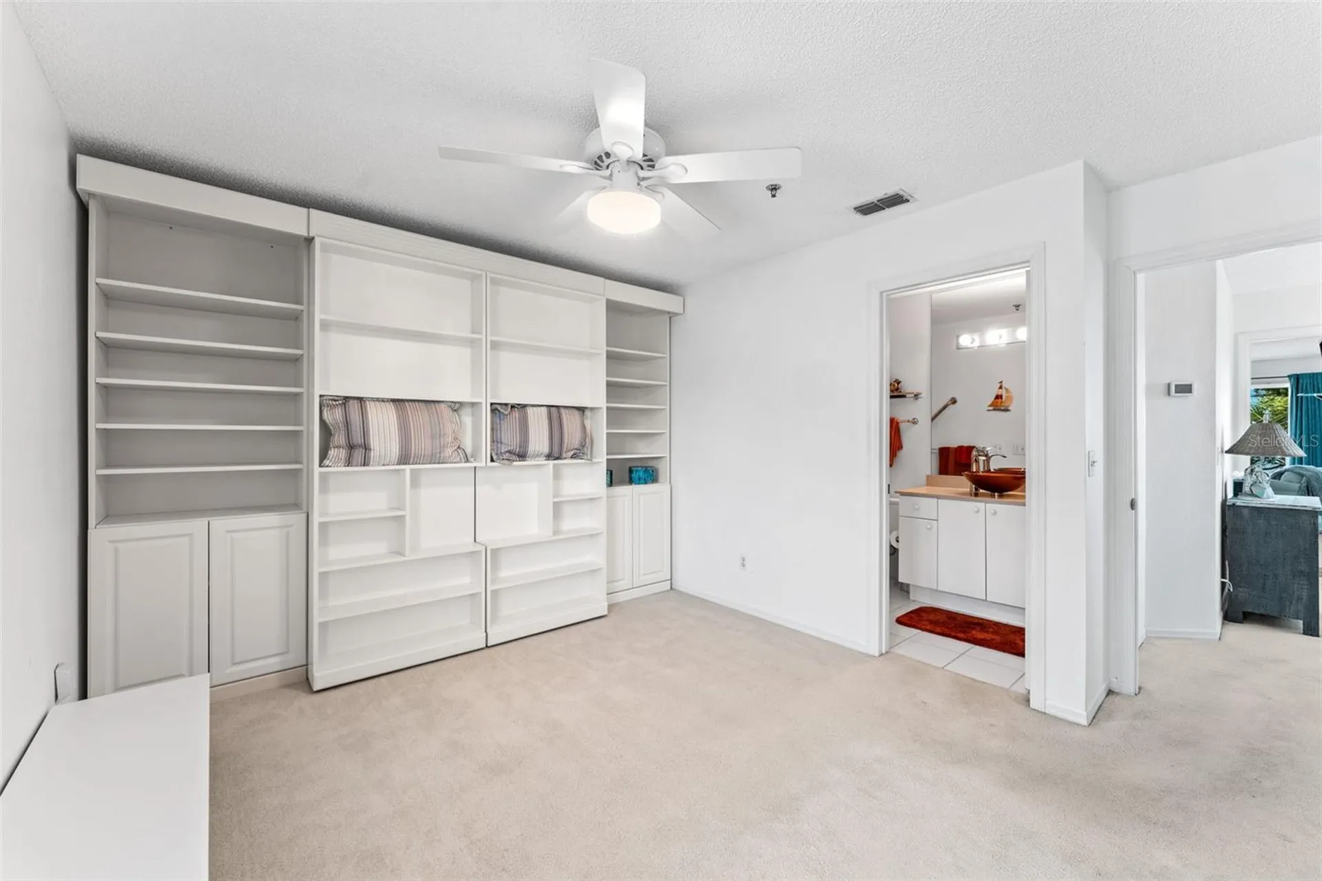 1909 S Riverside Drive Edgewater FL 32141