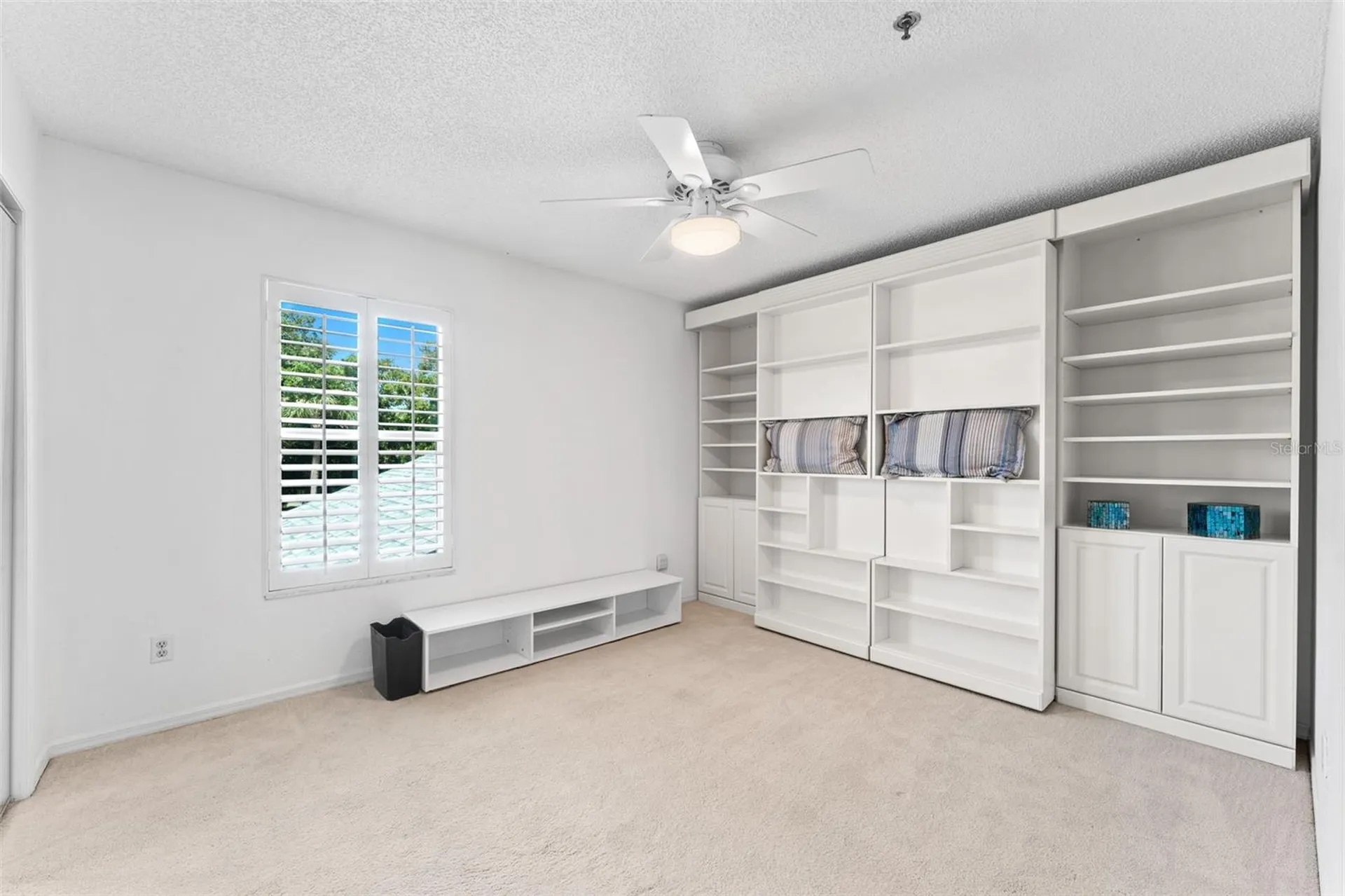 1909 S Riverside Drive Edgewater FL 32141