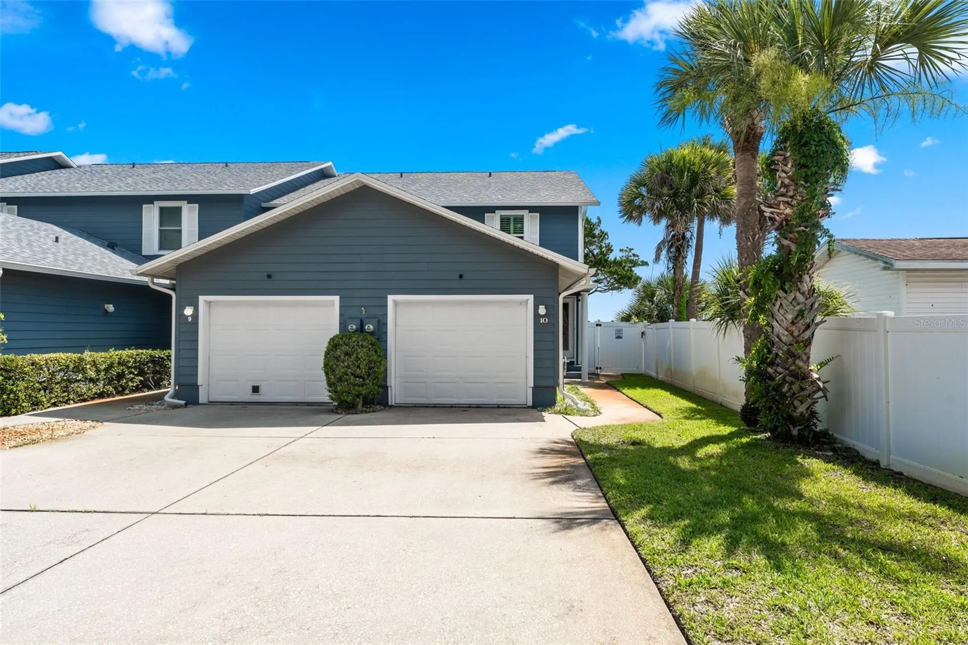 1909 S Riverside Drive Edgewater FL 32141