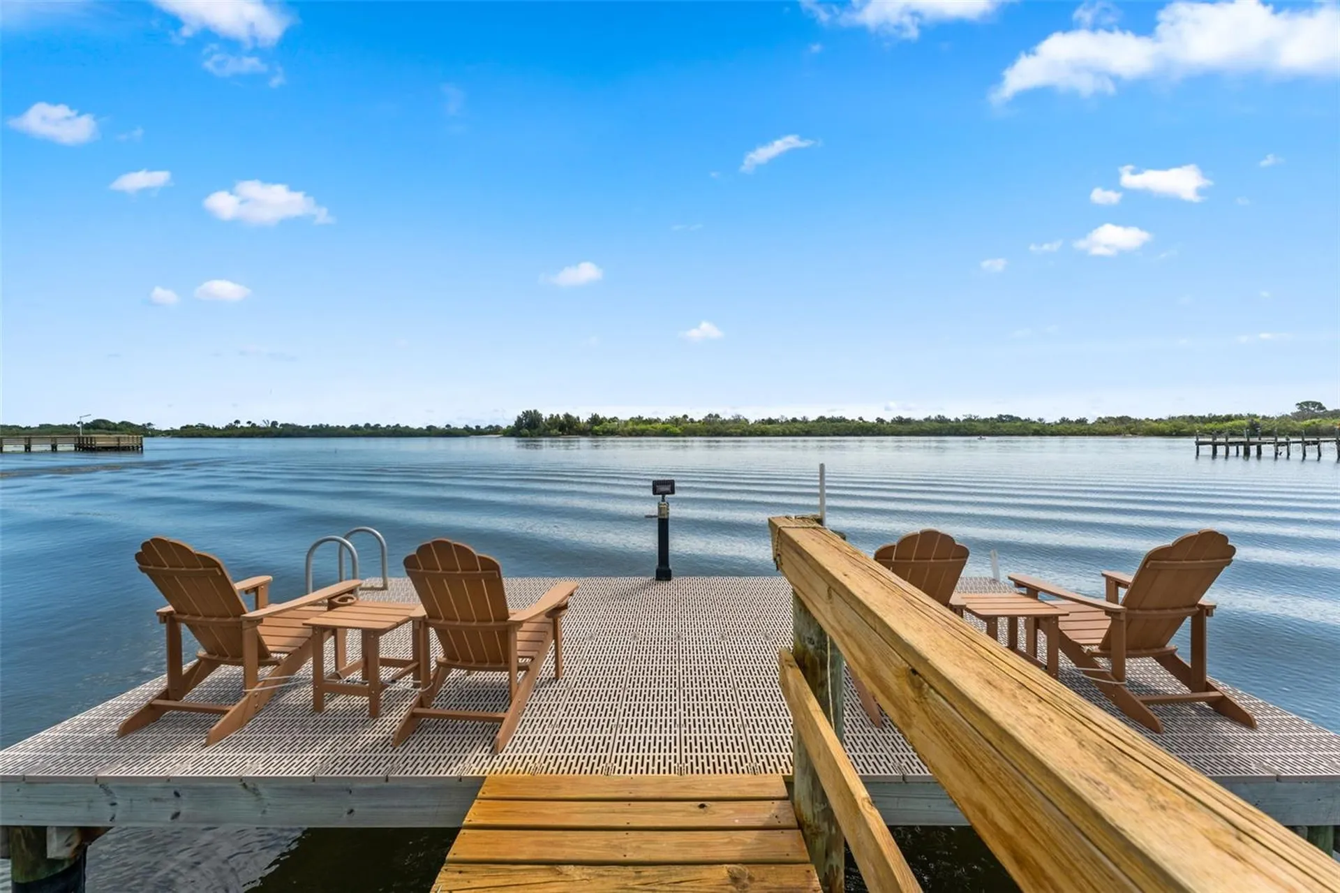 1909 S Riverside Drive Edgewater FL 32141