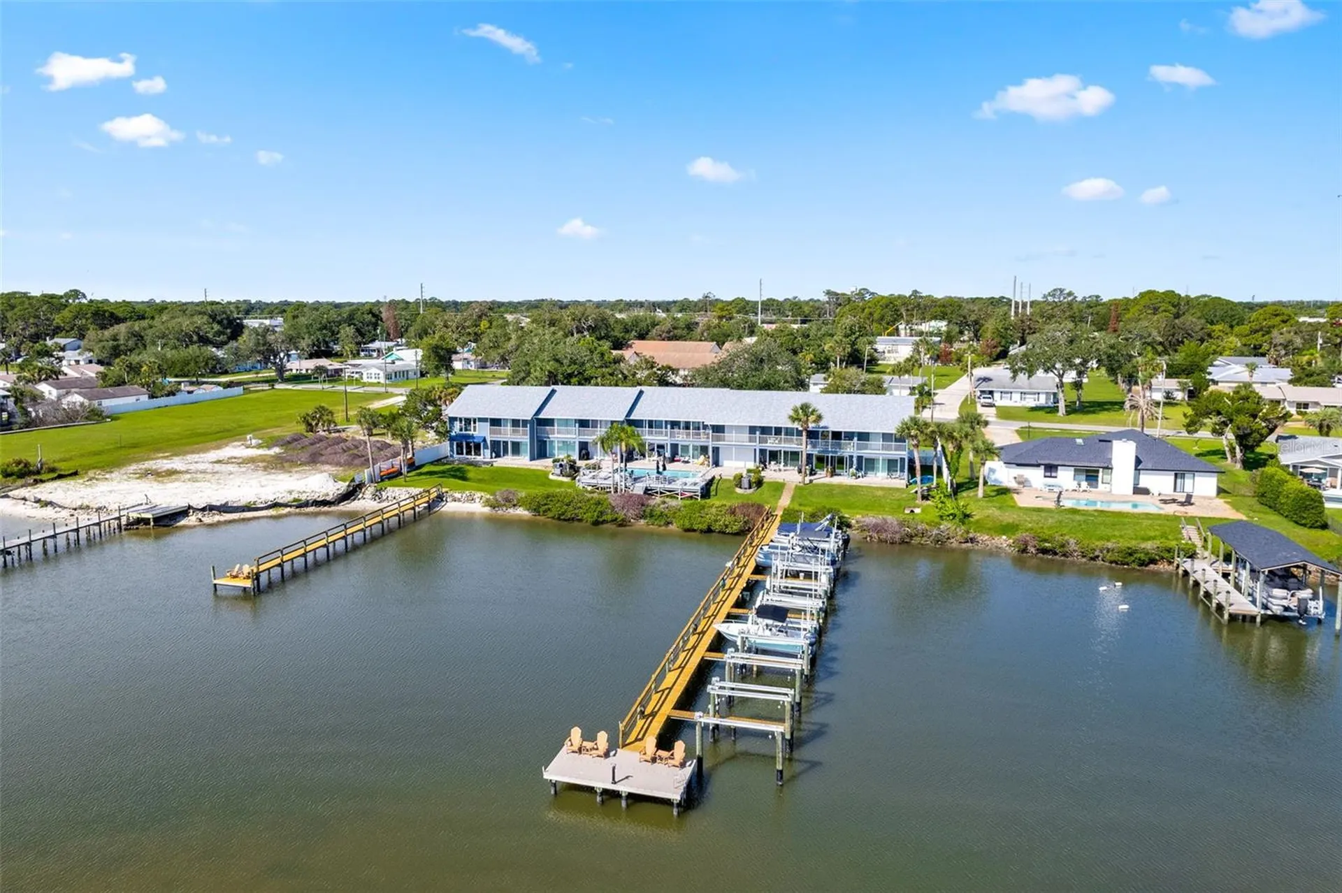 1909 S Riverside Drive Edgewater FL 32141