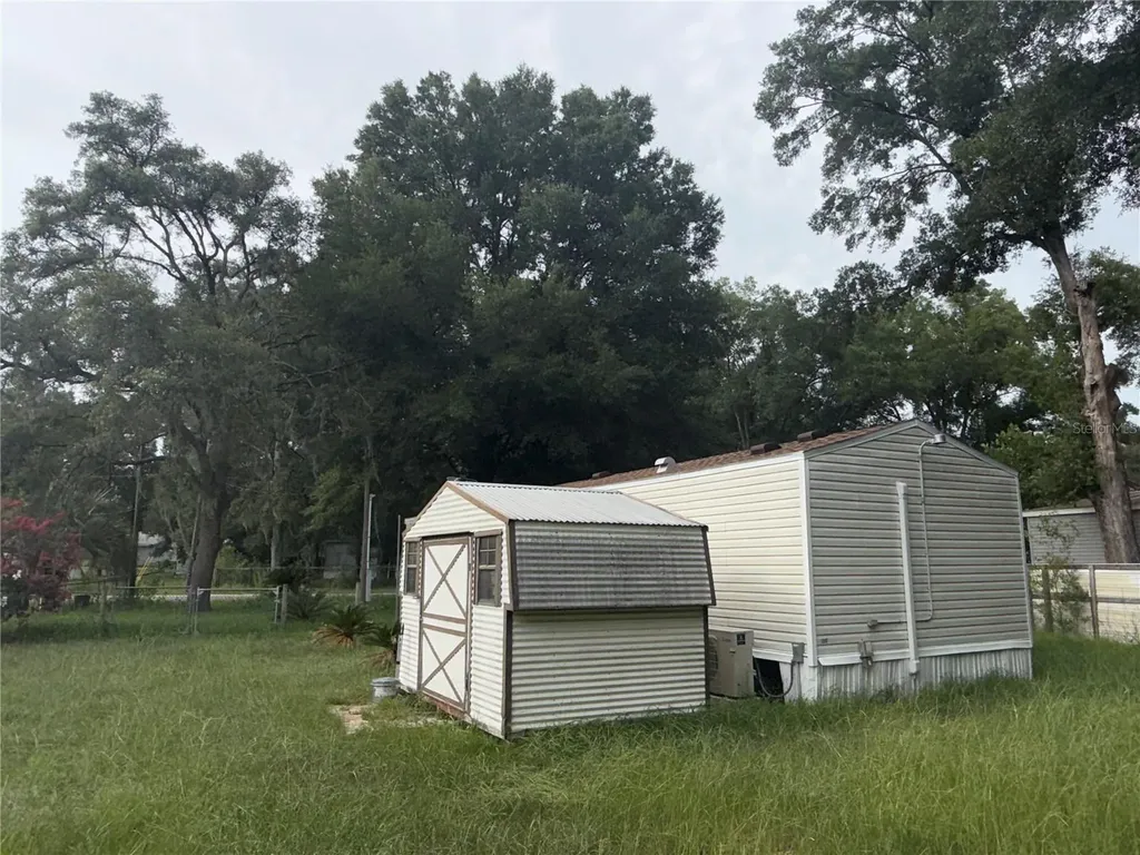 11184 SW 108th Street Dunnellon FL 34432