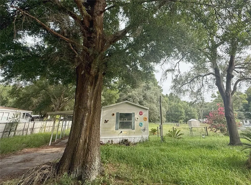11184 SW 108th Street Dunnellon FL 34432