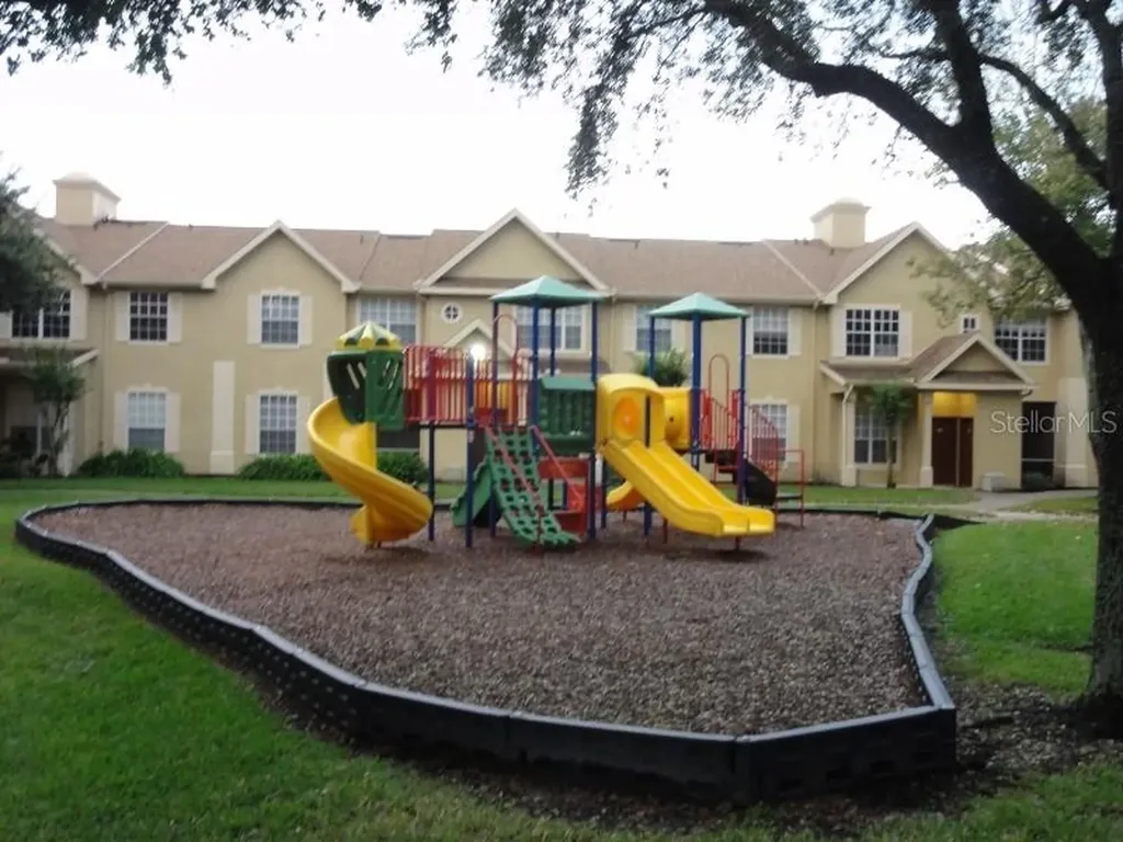 830 Grand Regency Pointe Altamonte Springs FL 32714