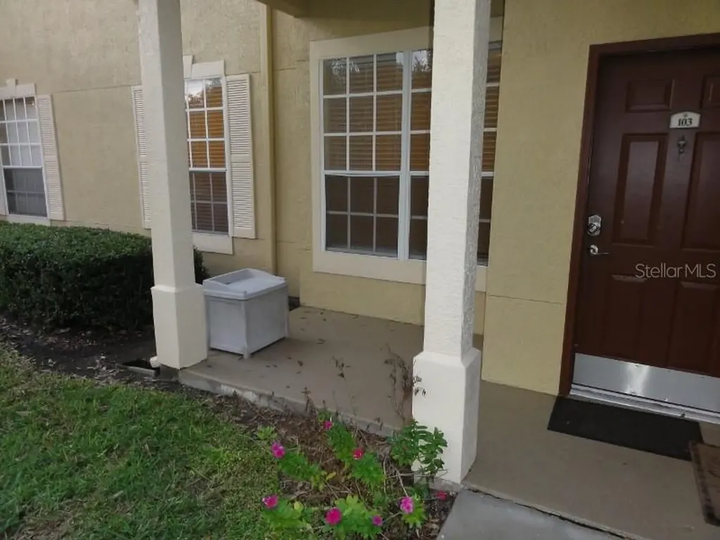 830 Grand Regency Pointe Altamonte Springs FL 32714