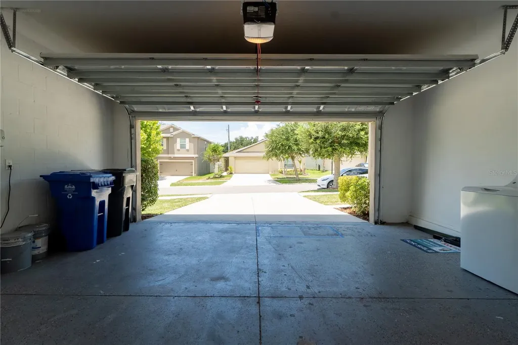 3621 Kearsney Abbey Circle Dover FL 33527