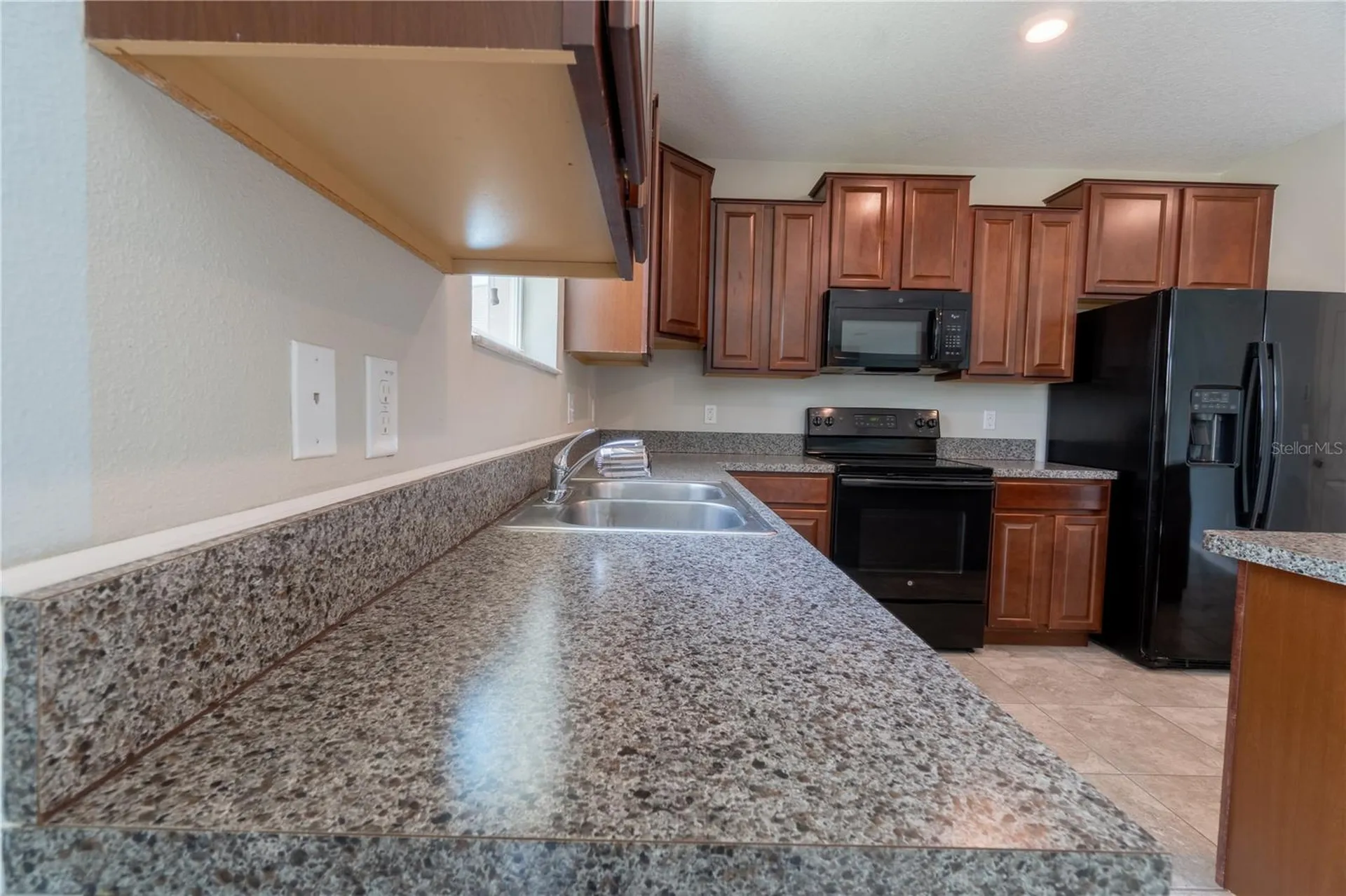 3621 Kearsney Abbey Circle Dover FL 33527