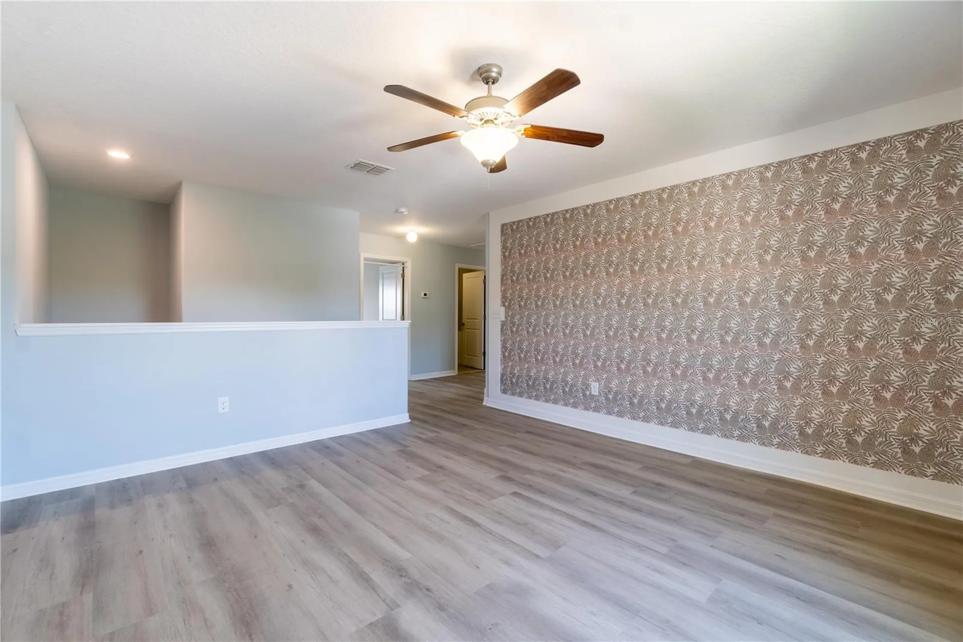 3621 Kearsney Abbey Circle Dover FL 33527