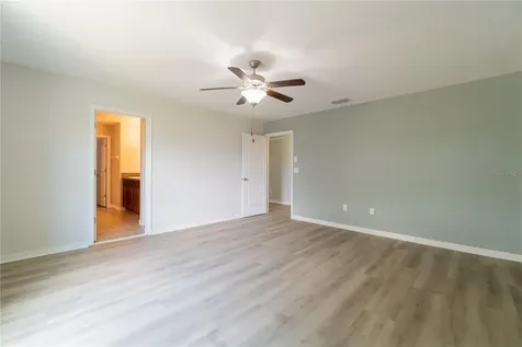 3621 Kearsney Abbey Circle Dover FL 33527