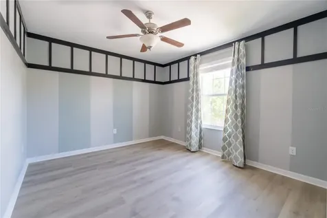 3621 Kearsney Abbey Circle Dover FL 33527