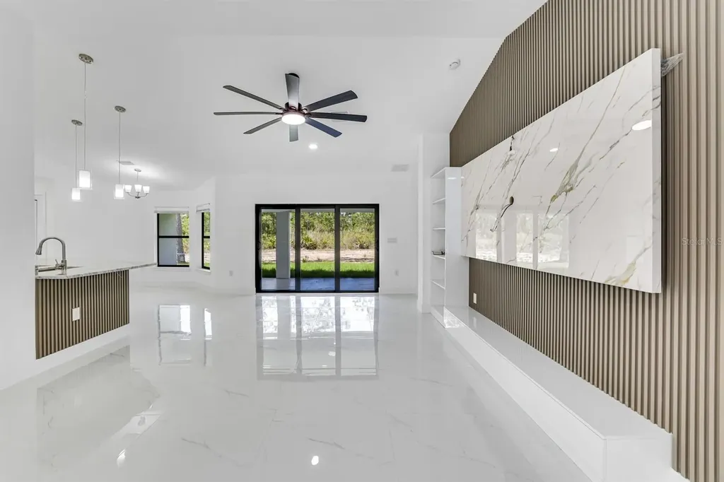 2702 50th Street SW Lehigh Acres FL 33976