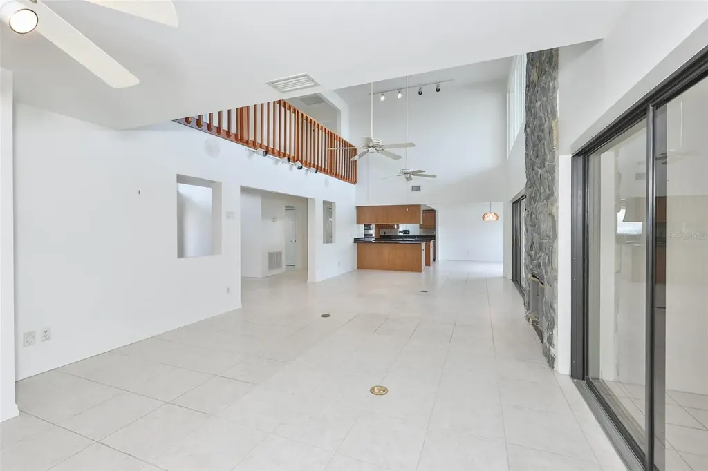 929 Symphony Isles Boulevard Apollo Beach FL 33572