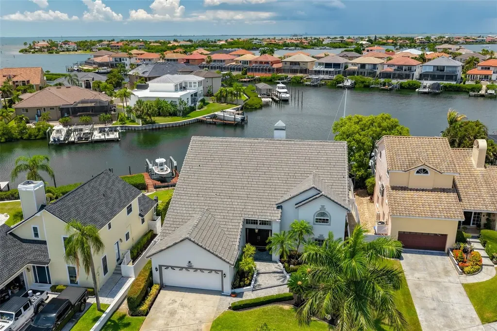 929 Symphony Isles Boulevard Apollo Beach FL 33572