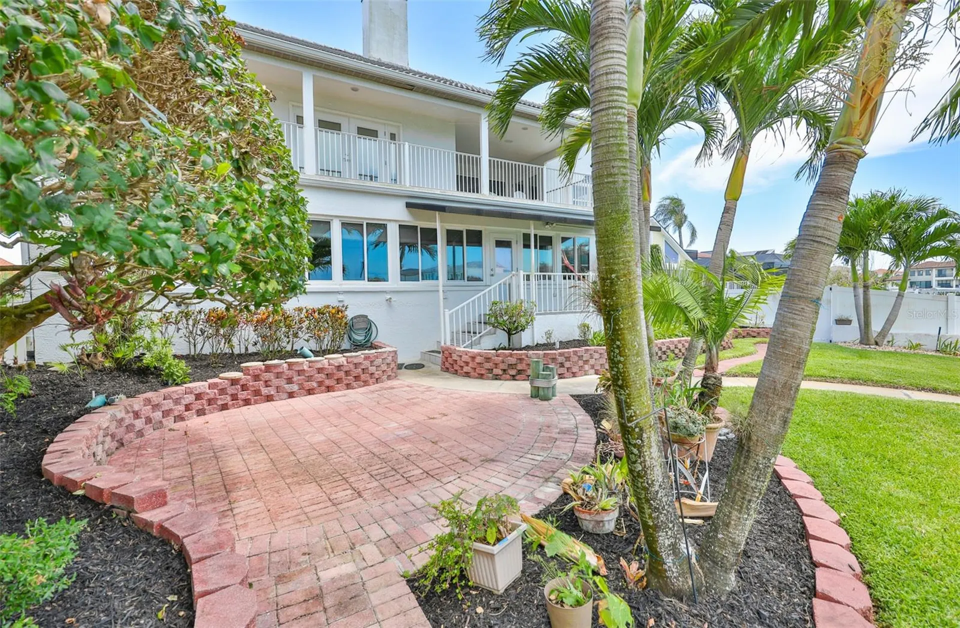 929 Symphony Isles Boulevard Apollo Beach FL 33572