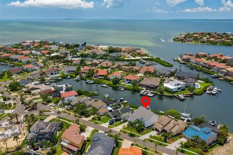 929 Symphony Isles Boulevard Apollo Beach FL 33572