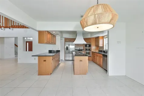 929 Symphony Isles Boulevard Apollo Beach FL 33572