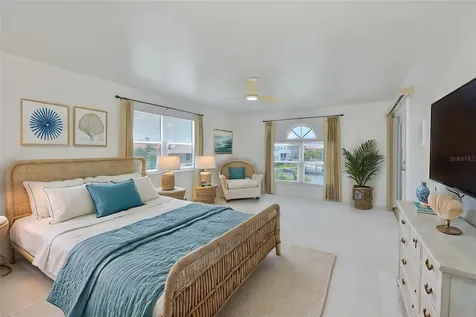 929 Symphony Isles Boulevard Apollo Beach FL 33572