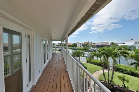 929 Symphony Isles Boulevard Apollo Beach FL 33572