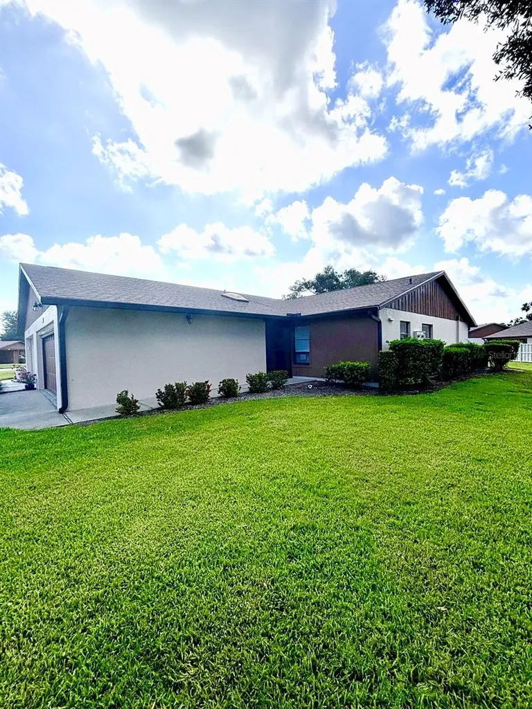 1705 Curry Trail Nokomis FL 34275