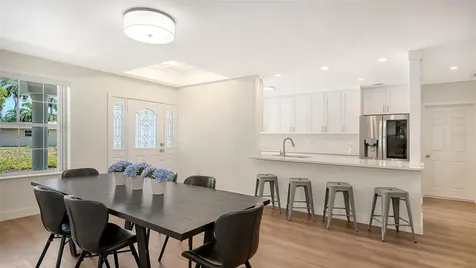 2465 Foster Lane Sarasota FL 34239