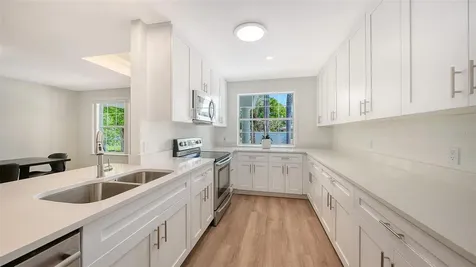 2465 Foster Lane Sarasota FL 34239