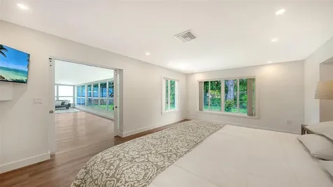 2465 Foster Lane Sarasota FL 34239