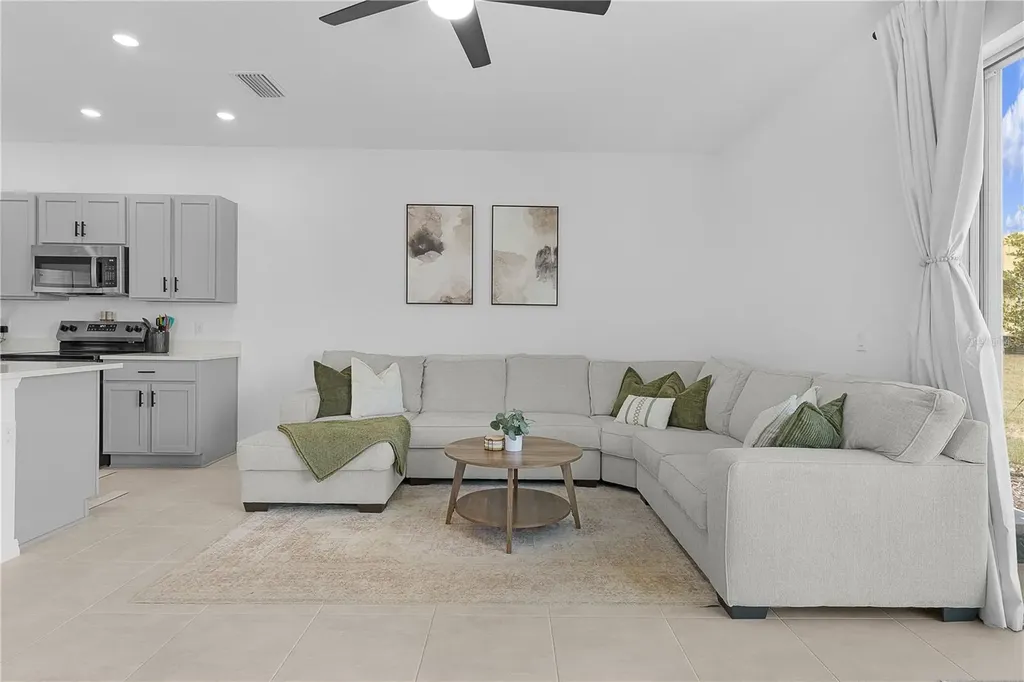 7771 Waterscape Groveland FL 34736