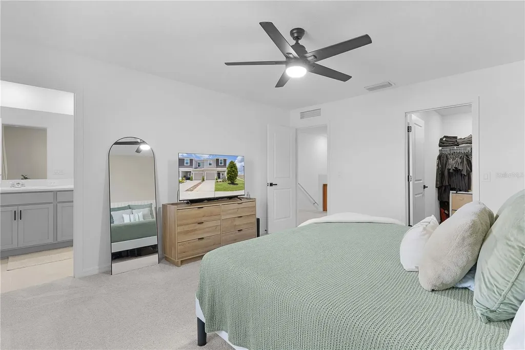 7771 Waterscape Groveland FL 34736