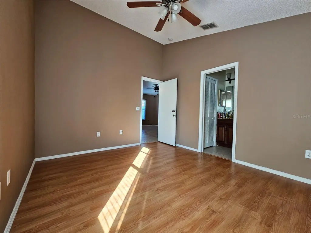 1239 Carey Glen Circle Orlando FL 32824