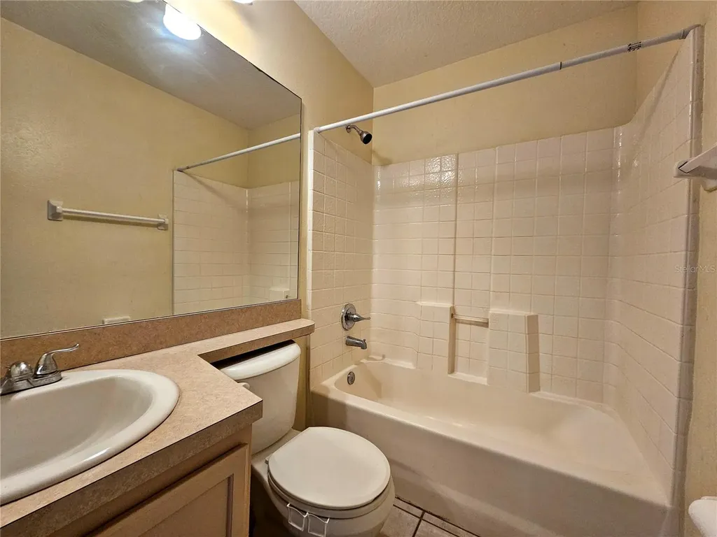 1239 Carey Glen Circle Orlando FL 32824