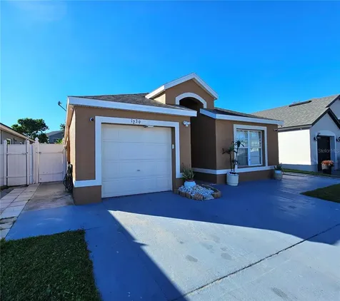 1239 Carey Glen Circle Orlando FL 32824