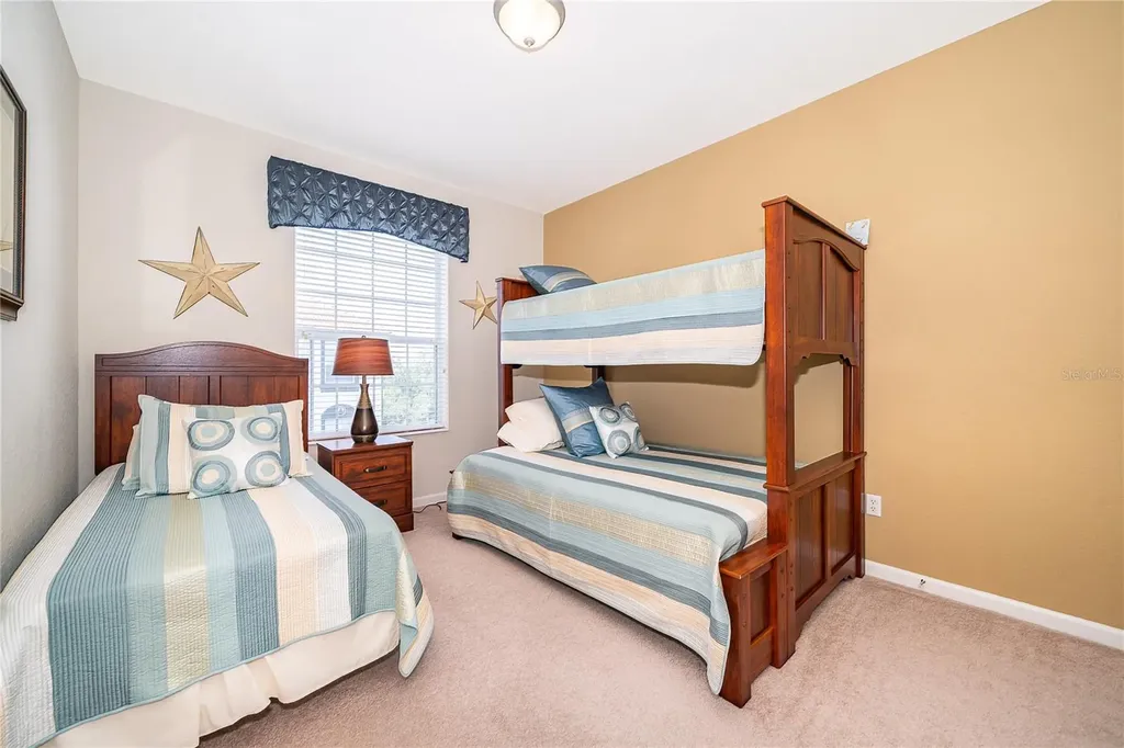 4102 Breakview Drive Orlando FL 32819