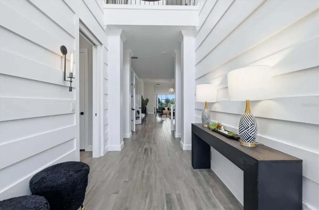 7892 Mainsail Lane Sarasota FL 34240