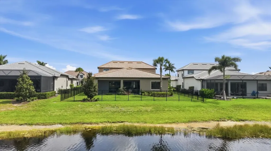7892 Mainsail Lane Sarasota FL 34240