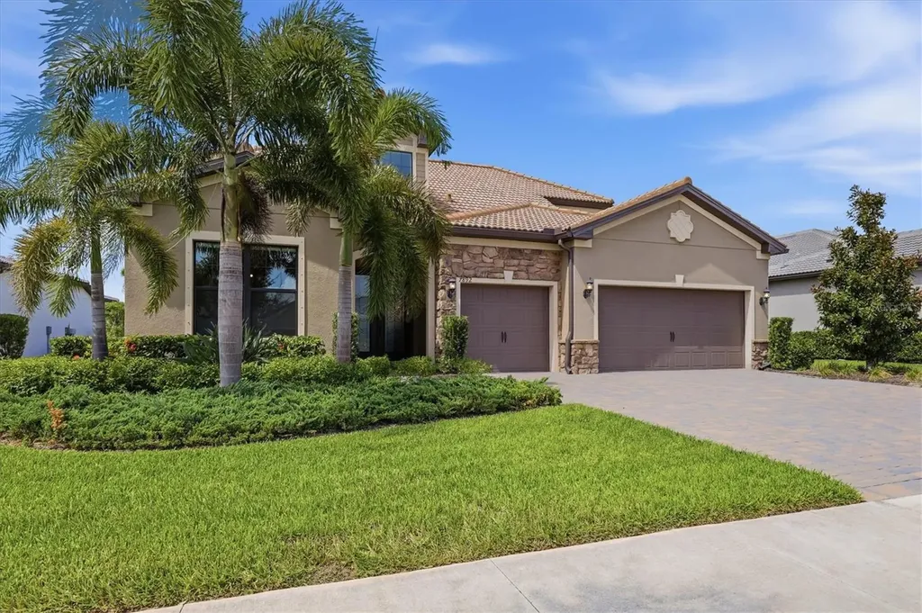 7892 Mainsail Lane Sarasota FL 34240