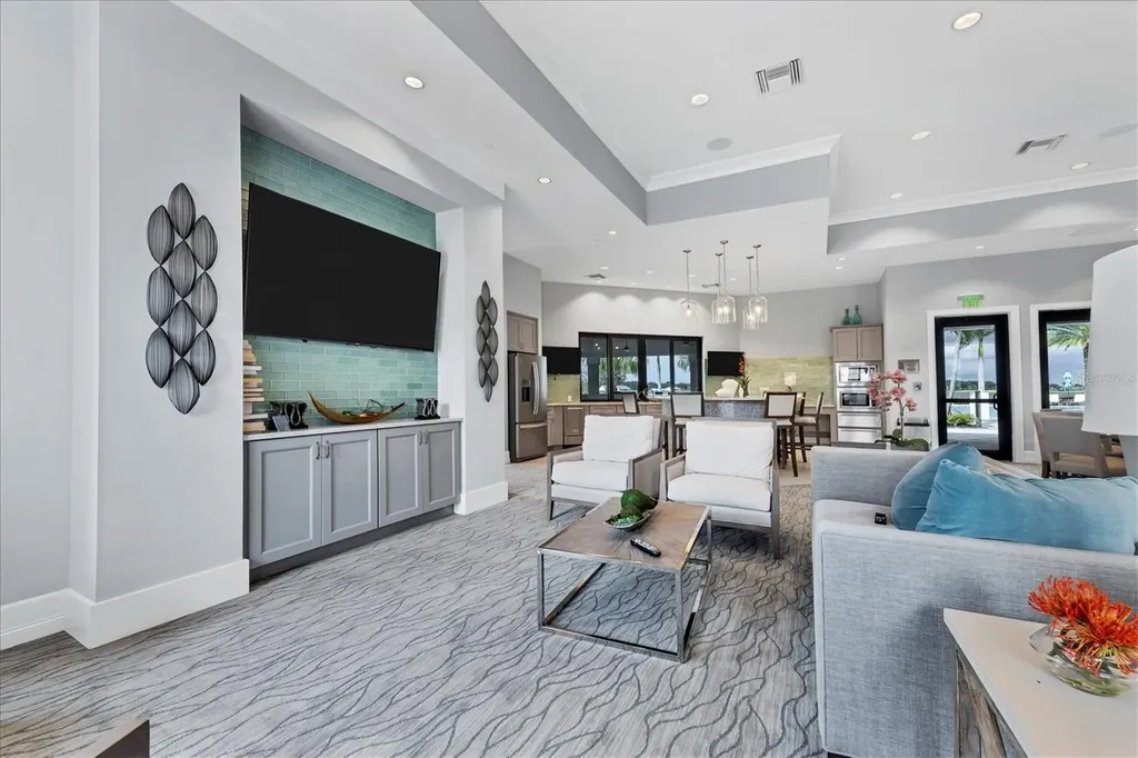 7892 Mainsail Lane Sarasota FL 34240