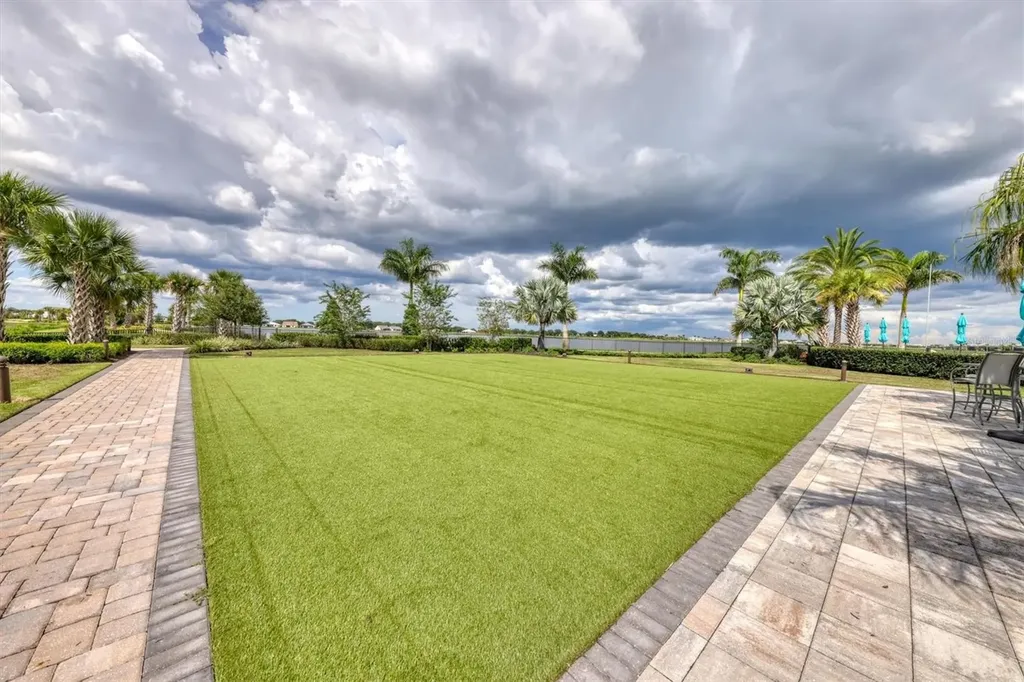 7892 Mainsail Lane Sarasota FL 34240