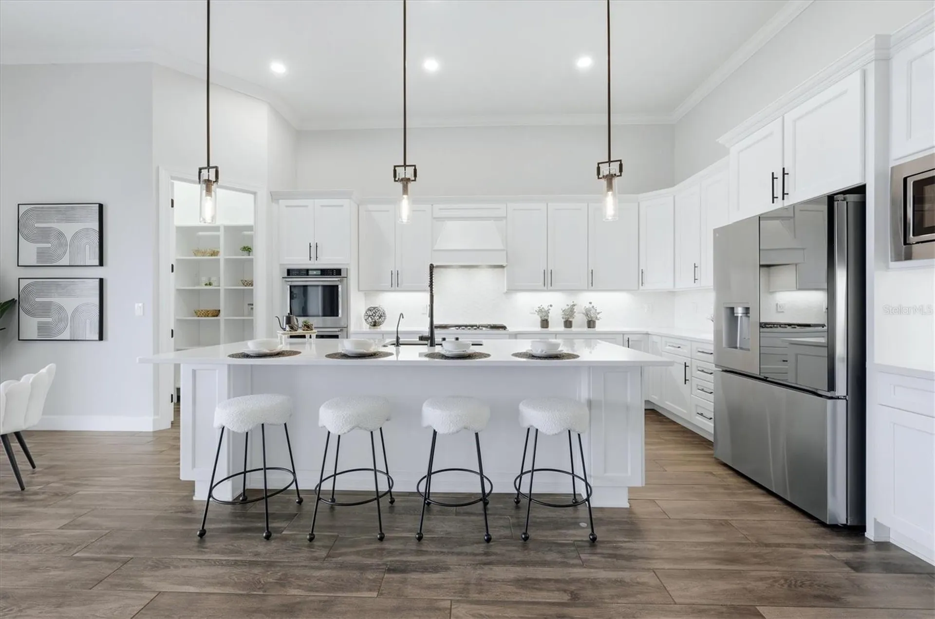 7892 Mainsail Lane Sarasota FL 34240