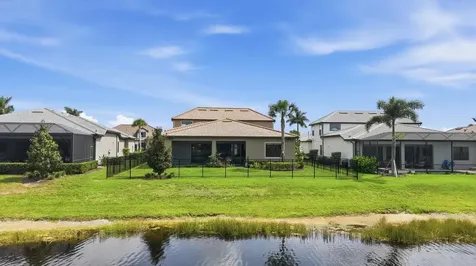 7892 Mainsail Lane Sarasota FL 34240